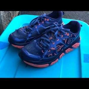 Hoka One One Infinite Women’s Purple/coral Running Shoes Sneakers Size 9